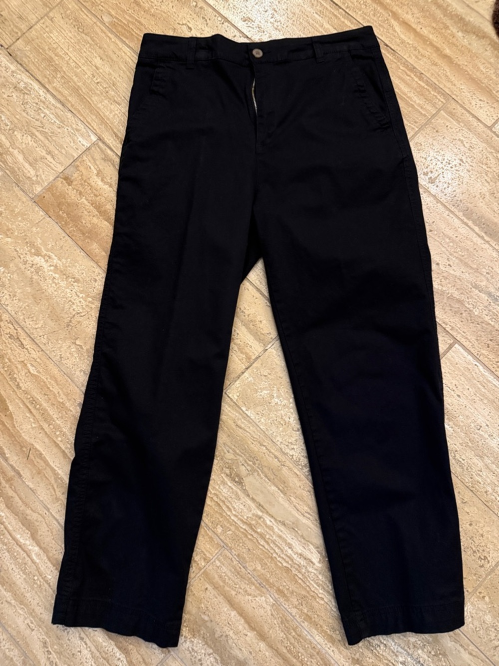 GAP Black Girlfriend Khaki Pants Size 10 Cropped Ankle Length